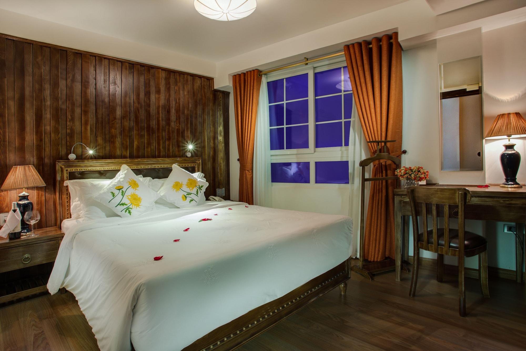 Noble & Swan Boutique Hotel Hanoi Esterno foto