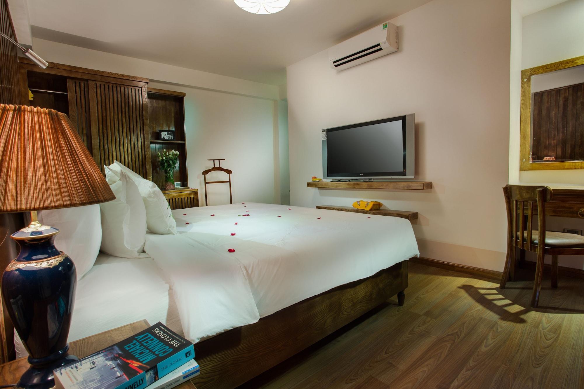 Noble & Swan Boutique Hotel Hanoi Esterno foto