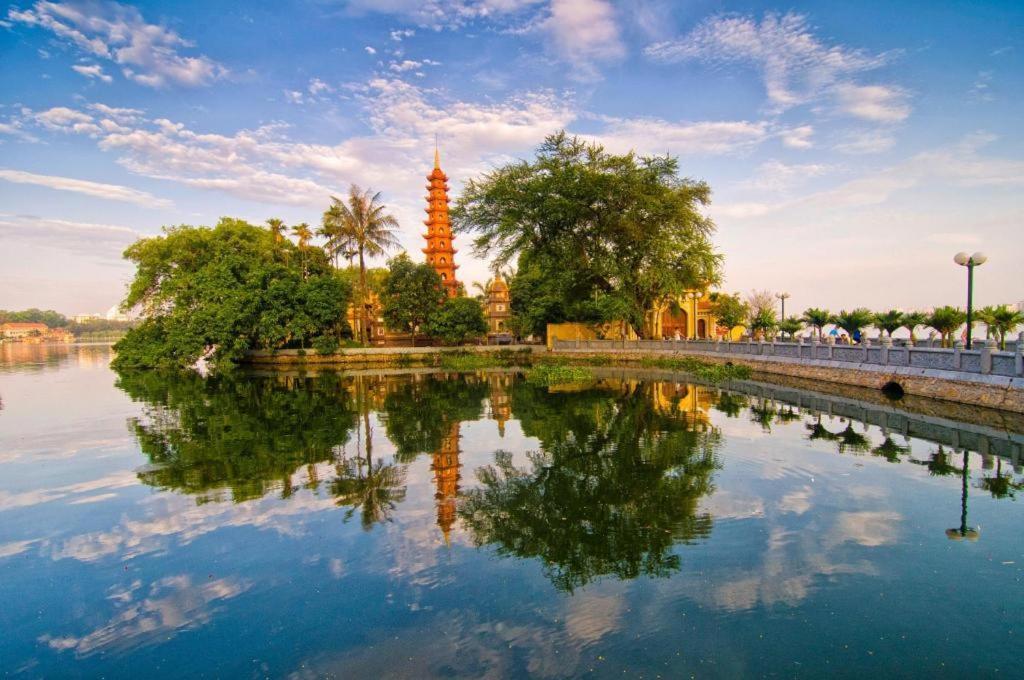 Noble & Swan Boutique Hotel Hanoi Esterno foto
