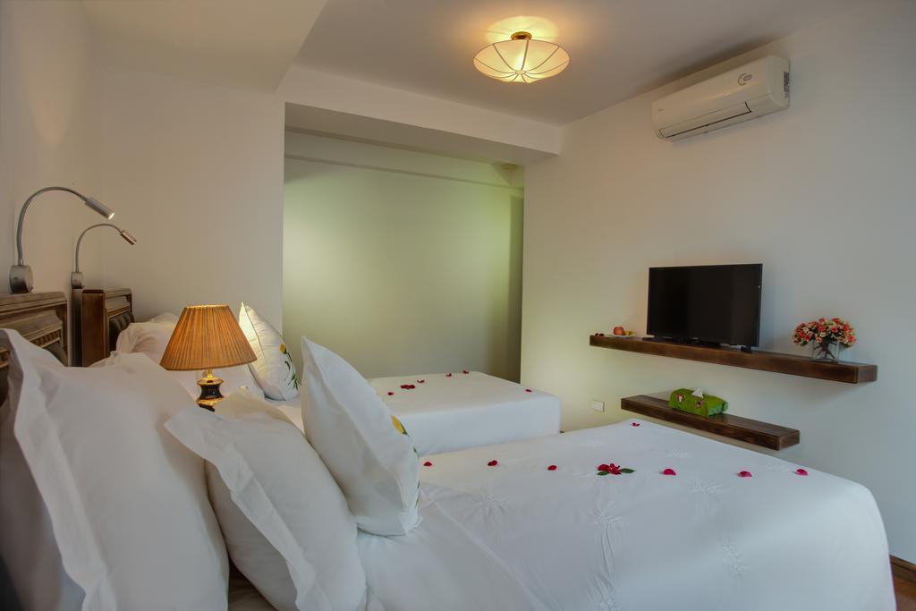 Noble & Swan Boutique Hotel Hanoi Esterno foto